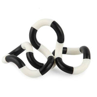 Tortillon de manipulation en noir et blanc, pouvant se tordre et s’entrelacer pour un usage sensoriel